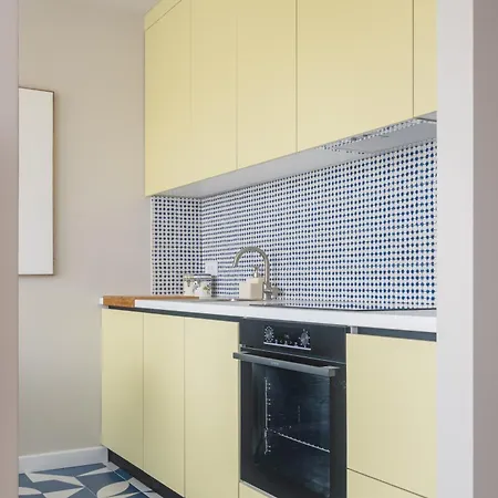 Indigo - Brand New 스플리트